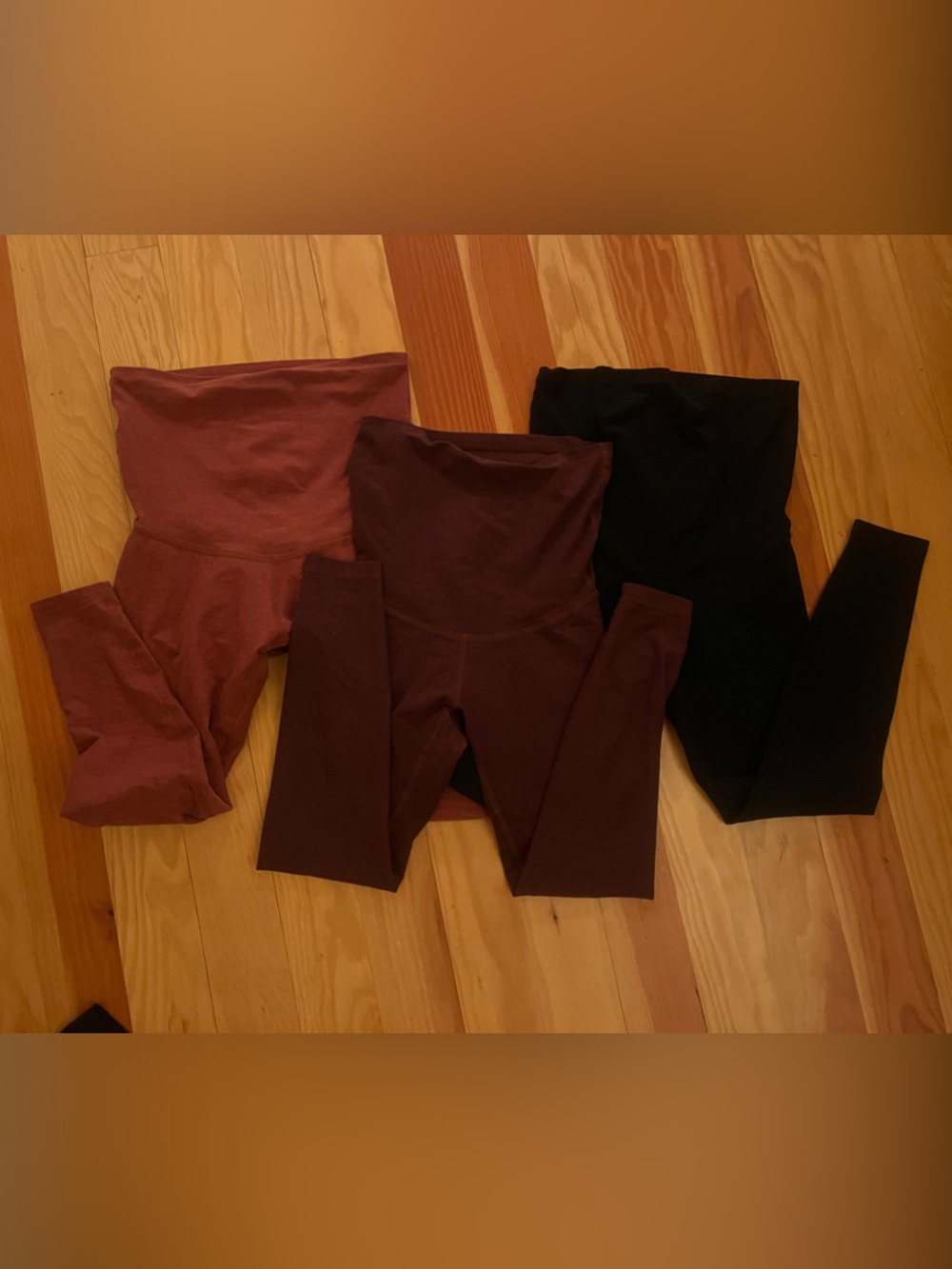 Beyond yoga beyond the bump maternity leggings xs, three colors